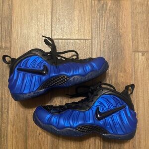 Nike Air Foamposite Pro 'Hyper
Cobalt'